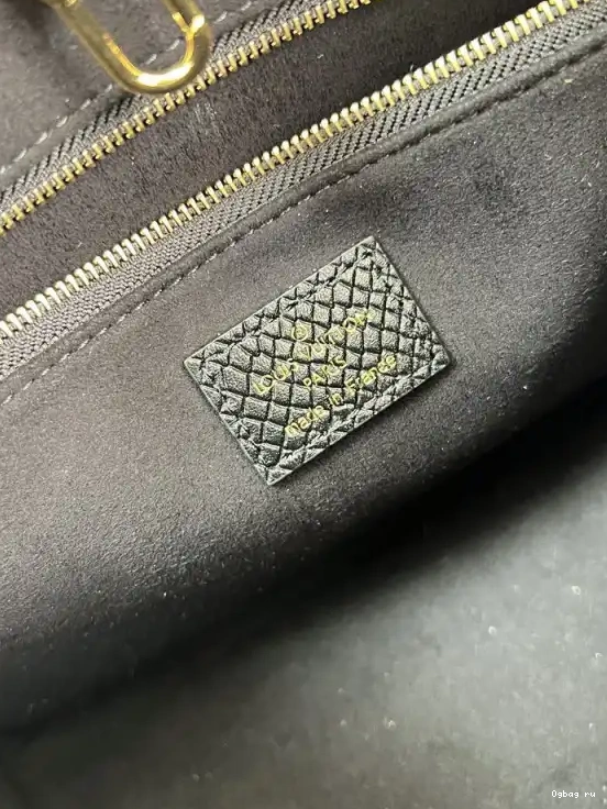 ONTHEGO LOUIS PM VUITTON 0329
